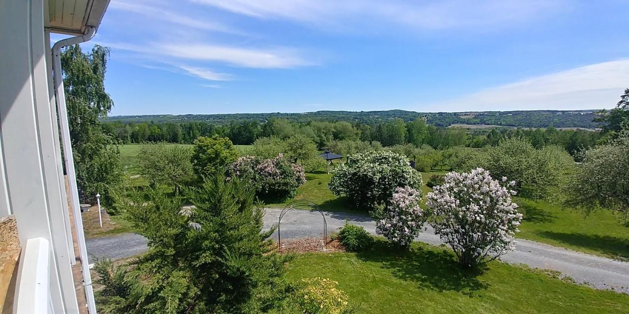 Au Coeur Des Jardins Compton